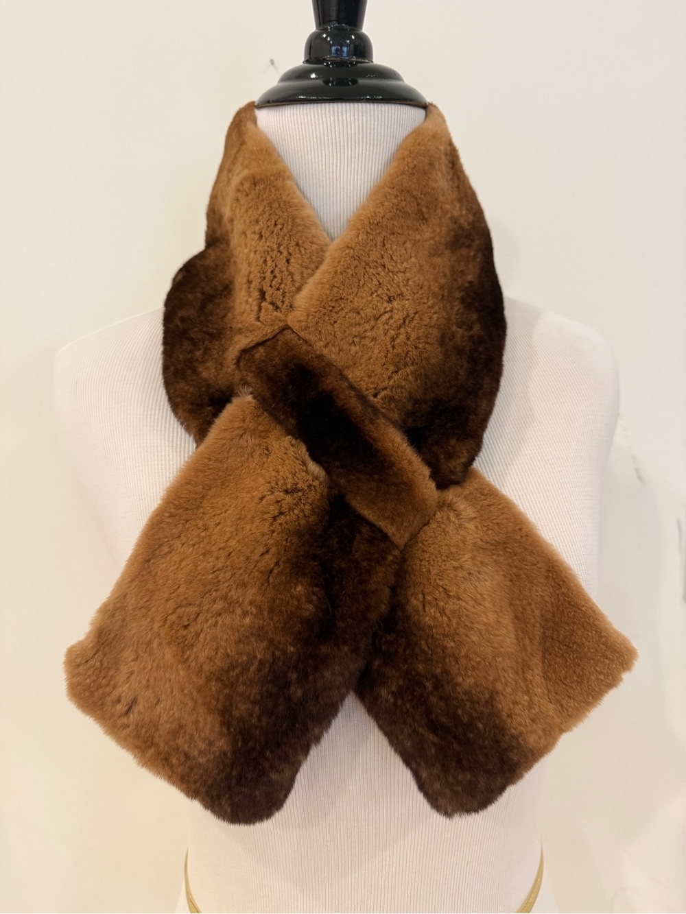 Brown/Tan Sheared Mink Fur Scarf Luxurious Winter Accessory